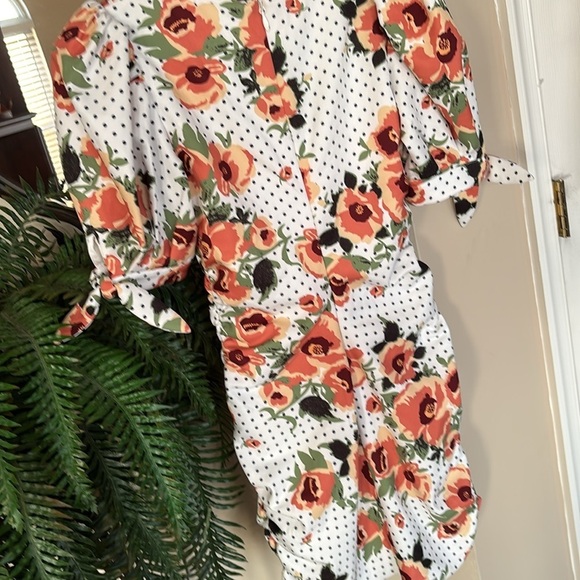 Lavish Alice White Orange Floral Polka Dot Ruched Mini Dress Puff Sleeves - Picture 13 of 16